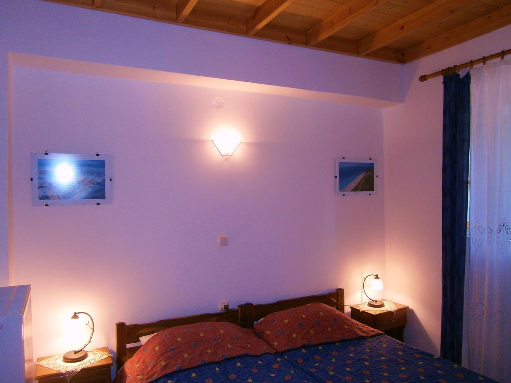 Villa Frias Asprogerakata Room photo