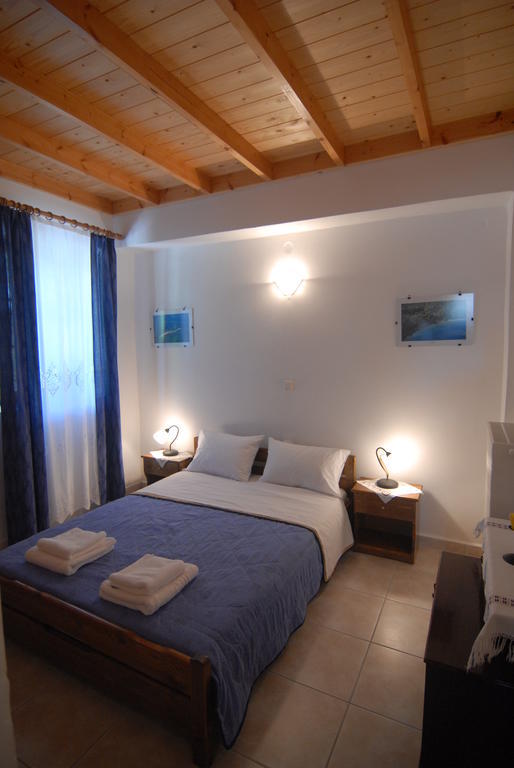 Villa Frias Asprogerakata Room photo